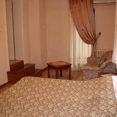 Garni Pbg Hotel 3*